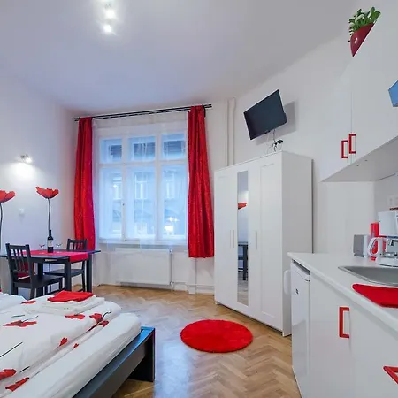 Parking, Ac, Wifi Flat Next To Andrassy Ave Apartment Budapest